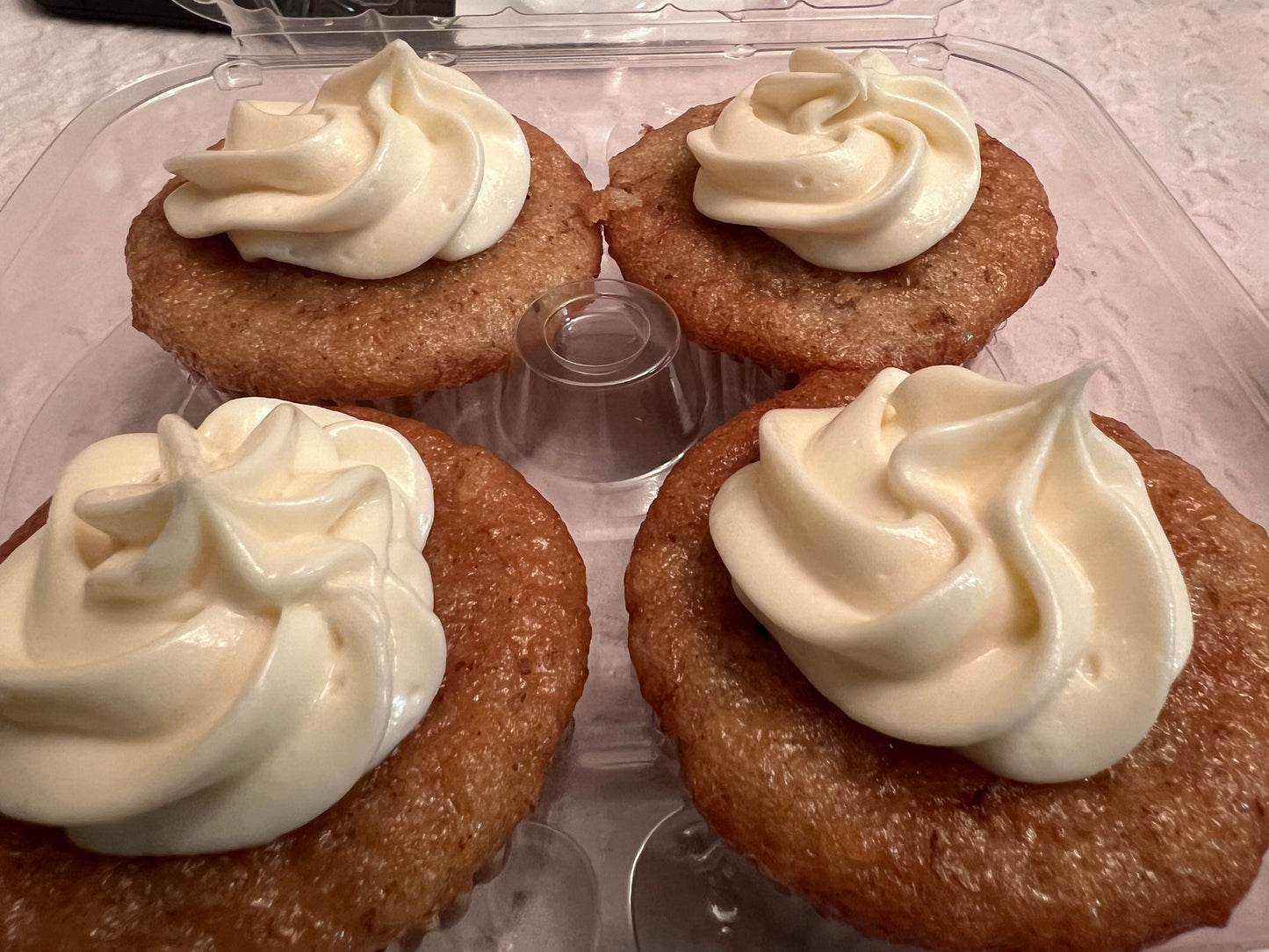 T-Toni's Hummingbird Cupcakes