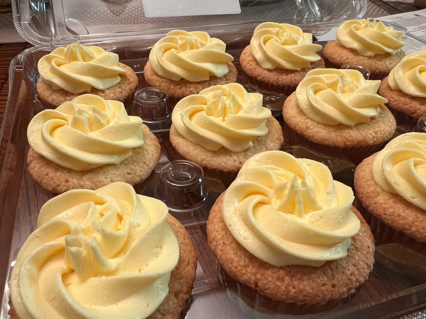 T-Toni's Lemon Pound Cupcakes