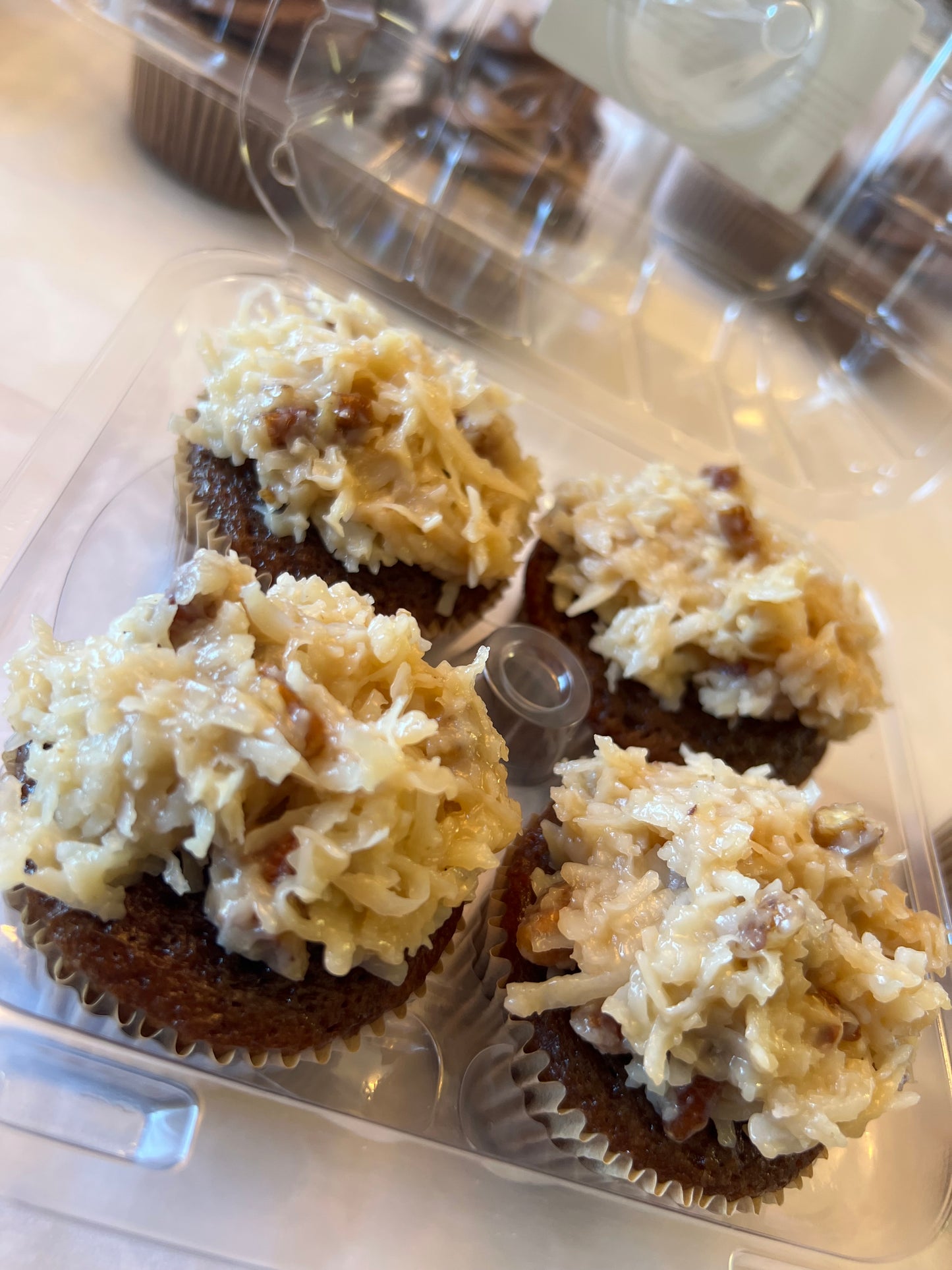 T-Toni’s Bakery German Chocolate 🥥🍫