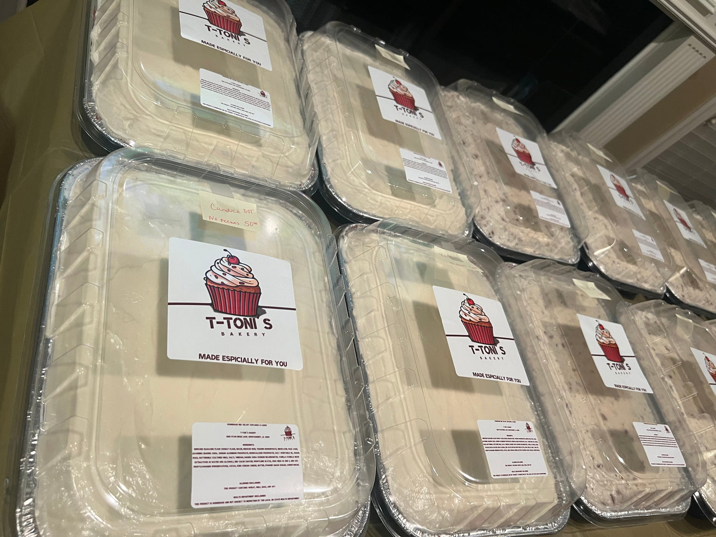 T-Toni's Red Velvet Cake 🌟