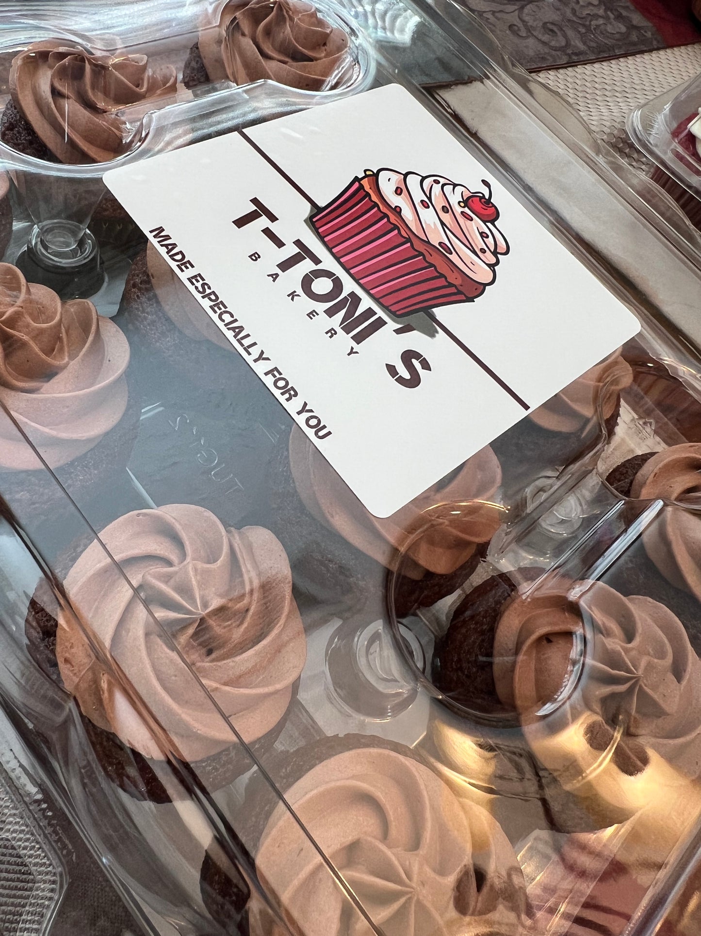 T-Toni's Chocolate Cupcakes