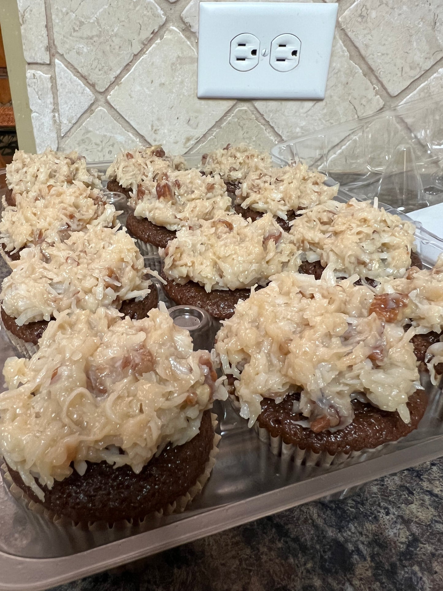 T-Toni’s Bakery German Chocolate 🥥🍫